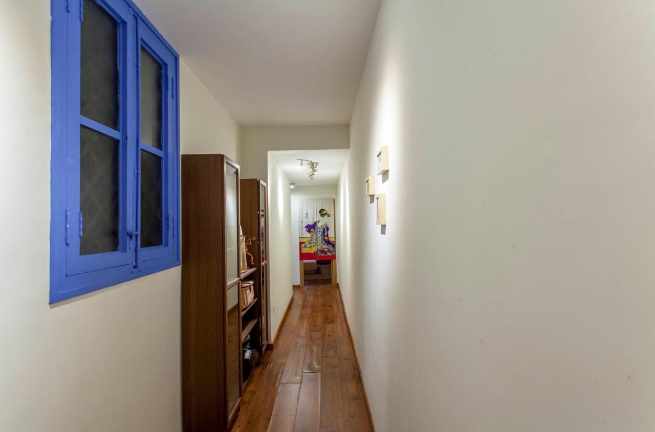 Luxurious & Alluring Home In Historic Town Valencia Kültér fotó