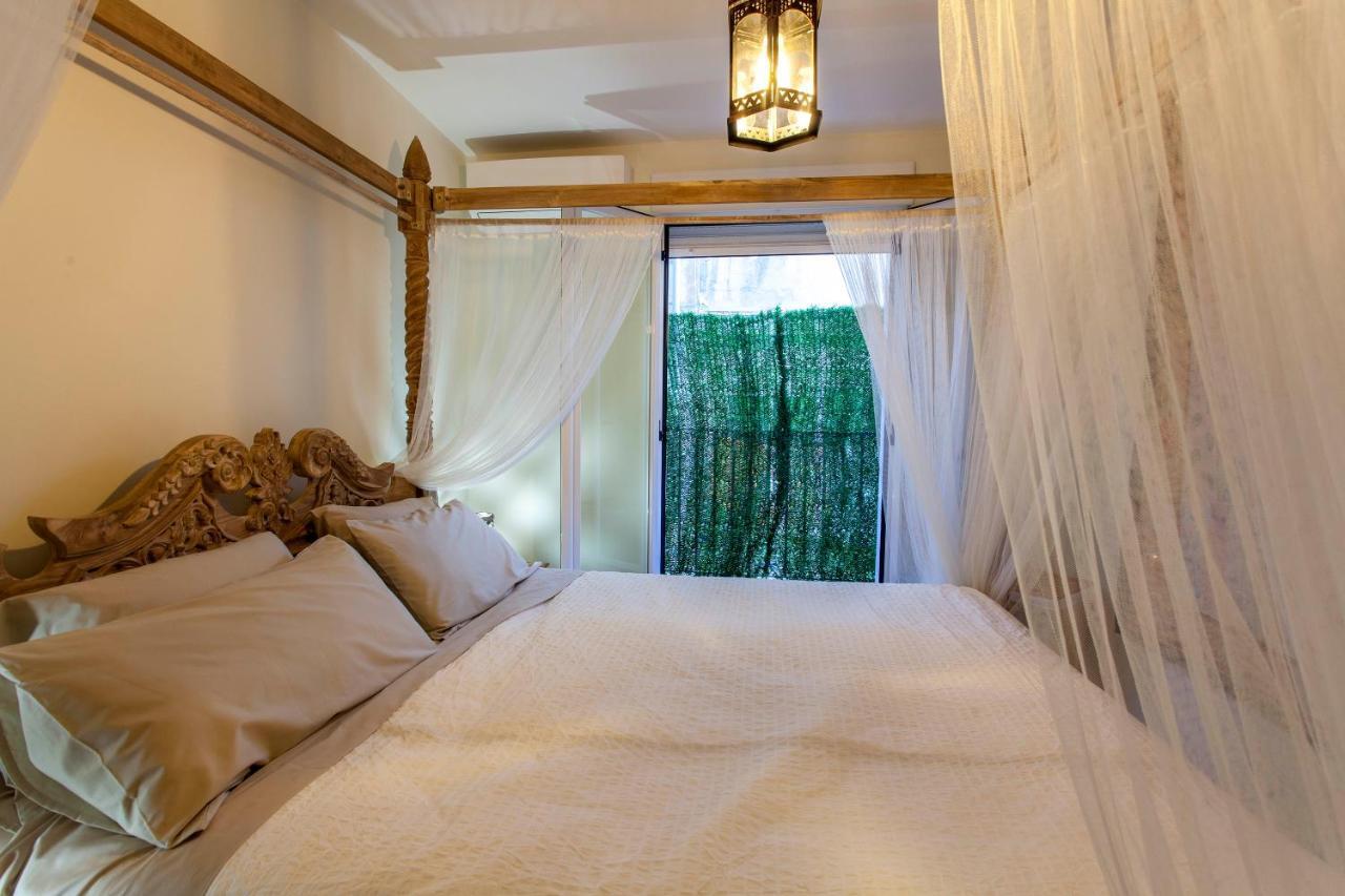 Luxurious & Alluring Home In Historic Town Valencia Kültér fotó